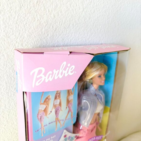Barbie Jewel Girl Vintage 2000 Doll New in Box - first ever flex waist - Picture 8 of 8